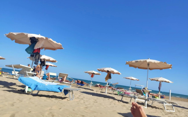 RESIDENCE FABRIZIO, 2022 a VIESTE