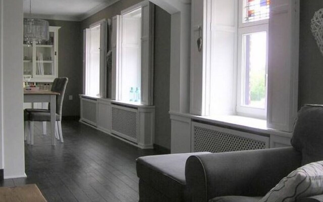 Cozy Apartment in Roasting near Belgian Border