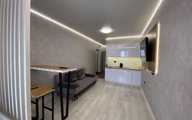 Апартаменты на улице Александра Курынова 4