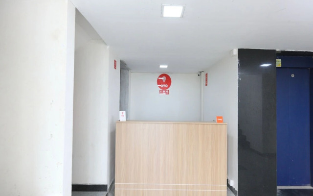 OYO 14716 Flagship OMR Kelambakkam