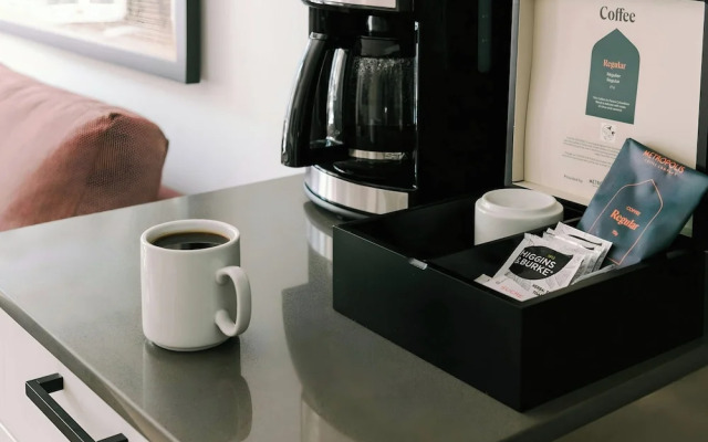 Sonder by Marriott Bonvoy Arlo Apartments Downtown