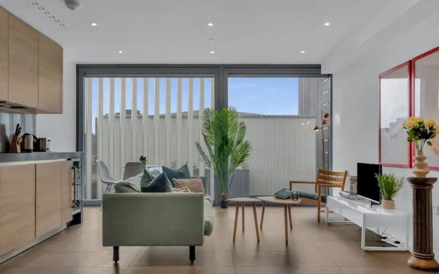 Penton Apartments