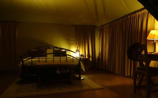 iKWETA Safari Camp