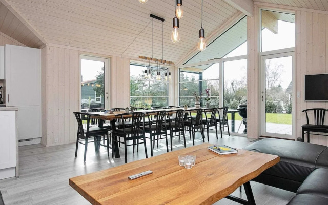 14 Person Holiday Home in Vaeggerlose