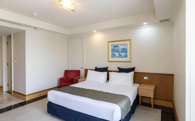 Hotel Ombak Sunset