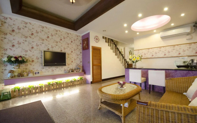 Sunrise Hostel