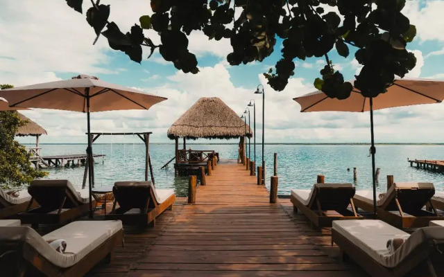 Zelune Luxury Lagoon Resort Bacalar Adults only