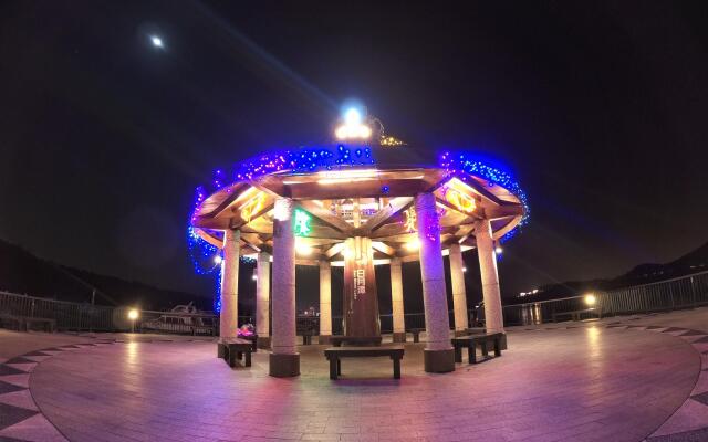 Ming Yue Hu Lakeview BnB