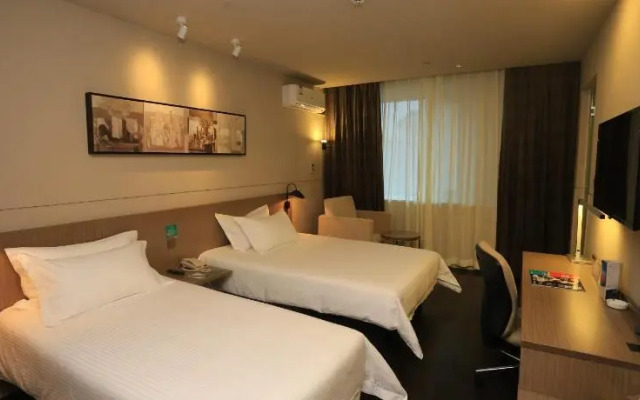 Jinjiang Inn Select Chongqing Railway Station Yangtze River View Branch