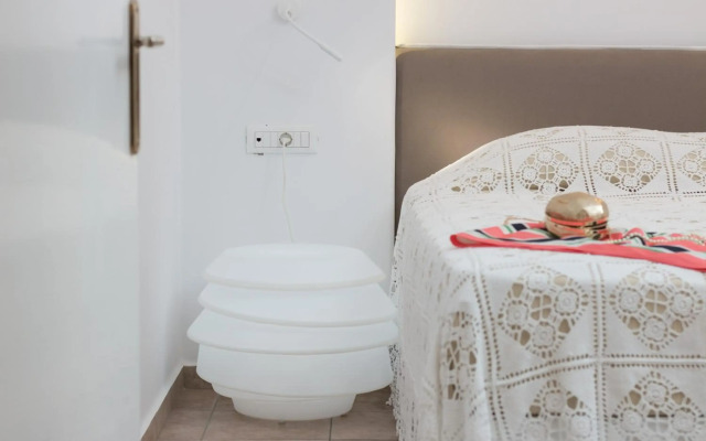 Spiros Hotel