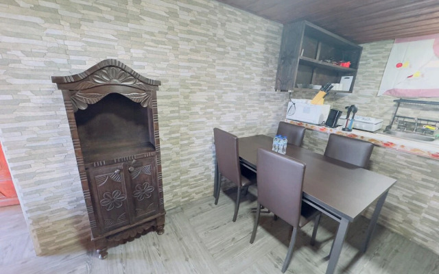 Hotel Hanna Suites