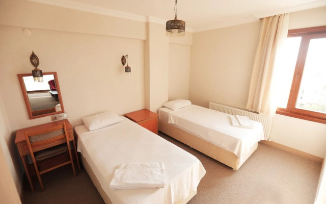 Karasu Hotel