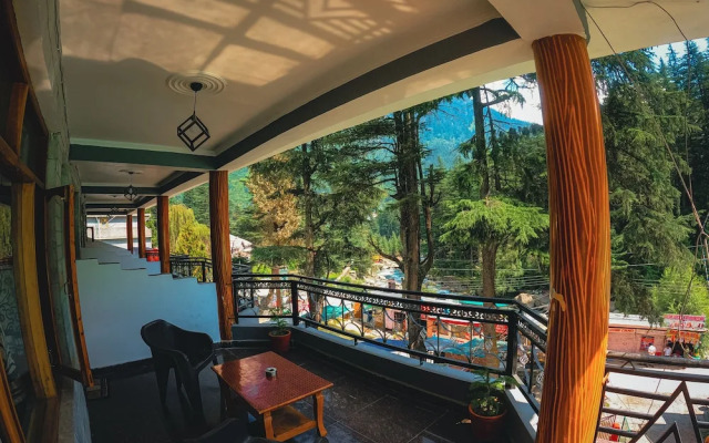 The Brooks, Manali