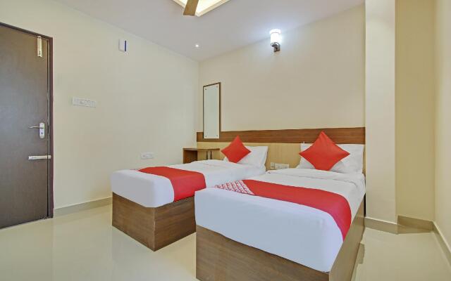 Capital O 37517 Withinn Hotel