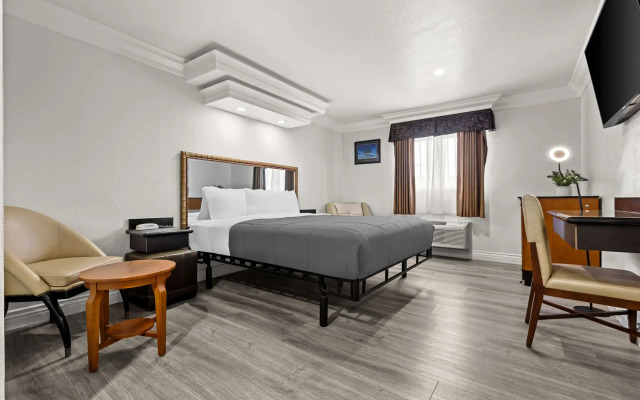 Rodeway Inn