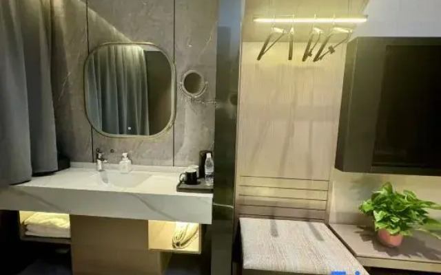 Tuke City Hotel (Dongtai Qiliyang Shopping Plaza)