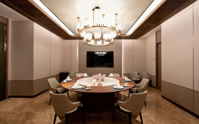 Grande Centre Point Prestige Bangkok