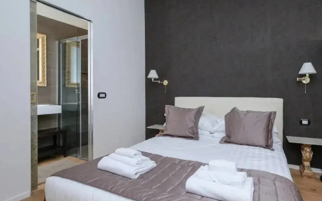 Piazza Navona Contemporary Luxury Terrace - HOV 51584
