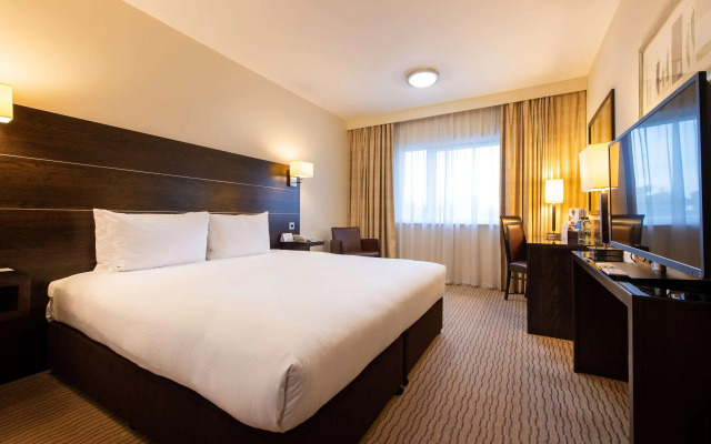 DoubleTree by Hilton London Heathrow Airport