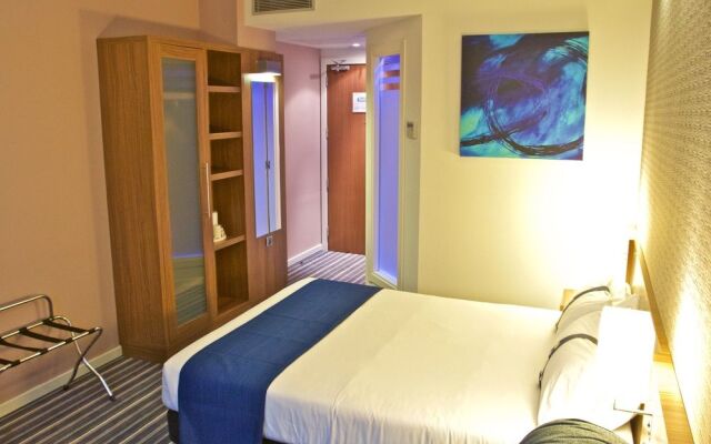 Holiday Inn Express Campo De Gibraltar - Barrios by IHG