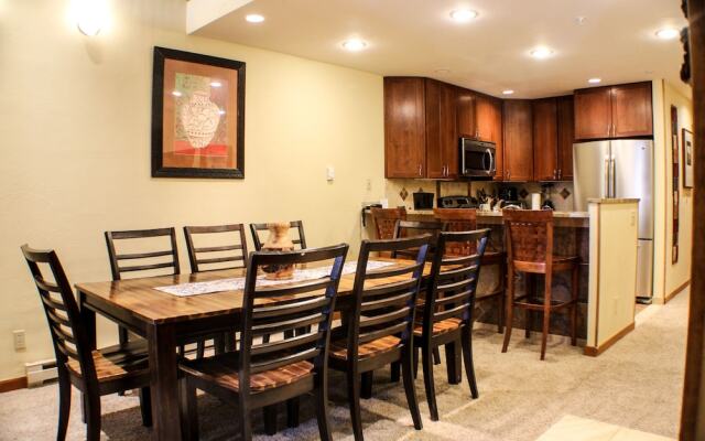 Axtel Condominiums by CB Lodging