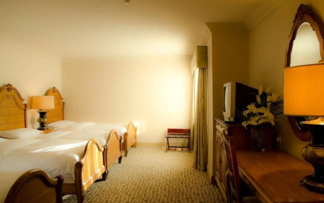 Newbury Hotel