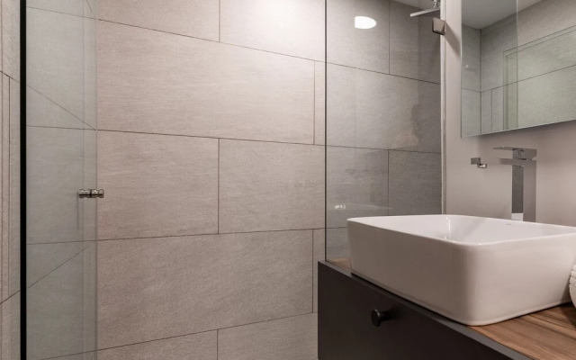 Casai Roma 1 BR Relaxing Retreat