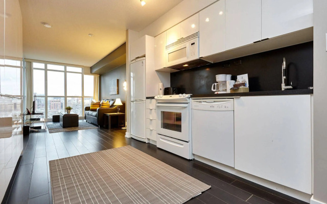 Atlas Suites Furnished Apartments- Iceboat Terrace