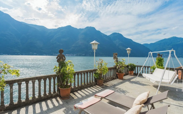 Terrace on Orrido di Nesso Waterfall by Rent all Como