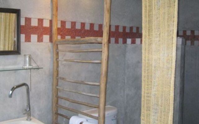 Sira Sarai Garden Home