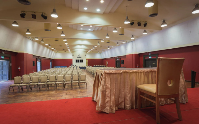 Brookside Valley Resort