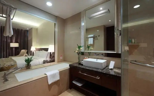 Nanjing ONE Hotel