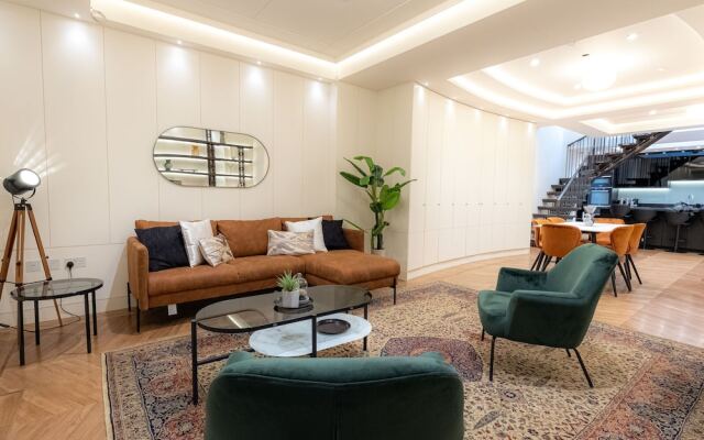Discover The Underworld Five Bedroom by Belvilla