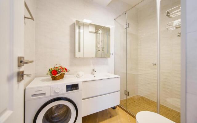 Pink Sahara at EAS Residence