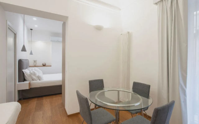 RG7 Apartments