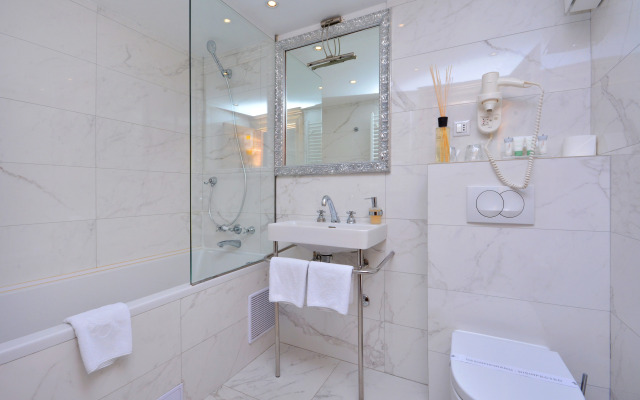 Heritage Jupiter Luxury Hotel