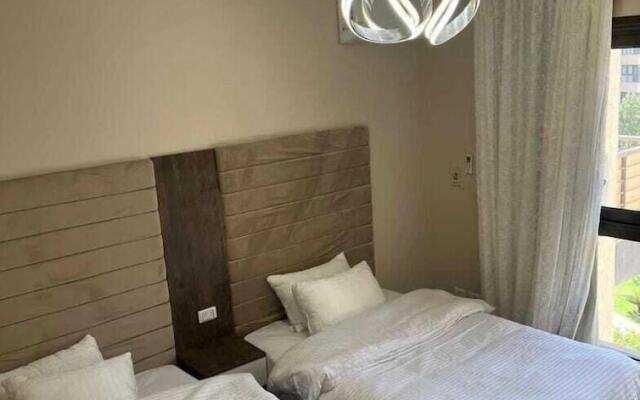 Elegant Hotel Apt in Madinaty B8