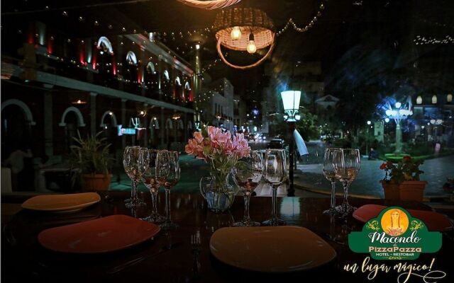 Macondo de Pizza Pazza Hotel RestoBar
