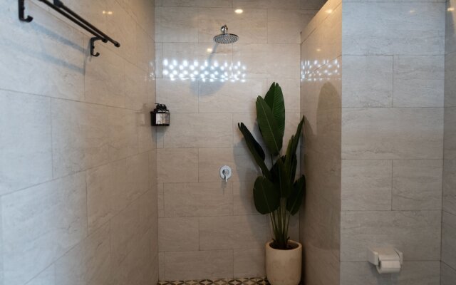 Santorini Luxury Villa