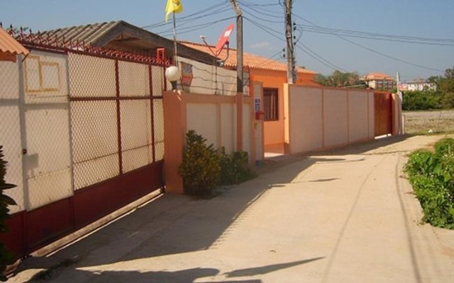 J.K. Homestay and Bungalow