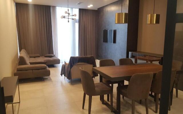 Apartment In King David Residence