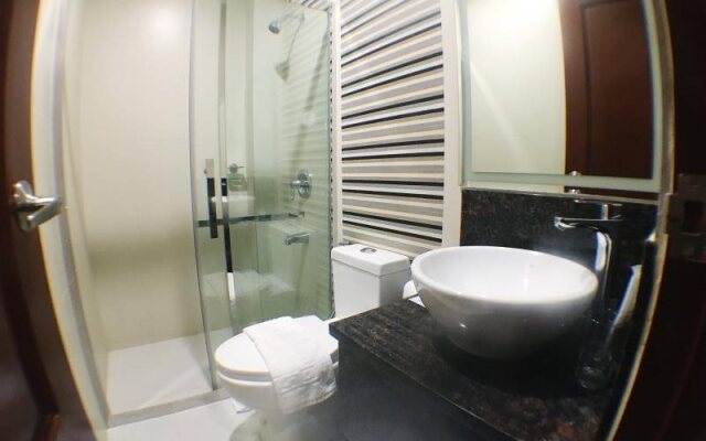 West Loch Park Hotel Vigan
