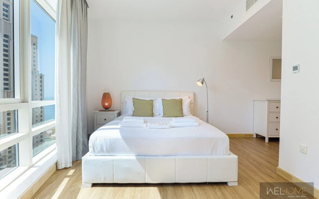 WelHome - Stylish Breathtaking 2BR Apartment in Marina