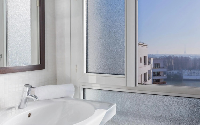 Best Western Rives de Paris La Defense