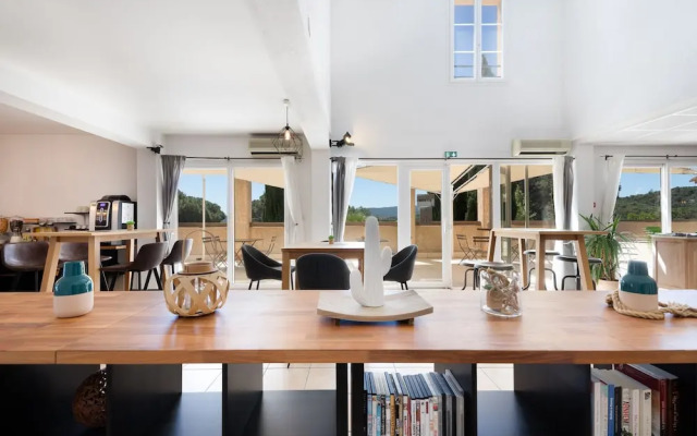 Residence Les Bastides De Grimaud