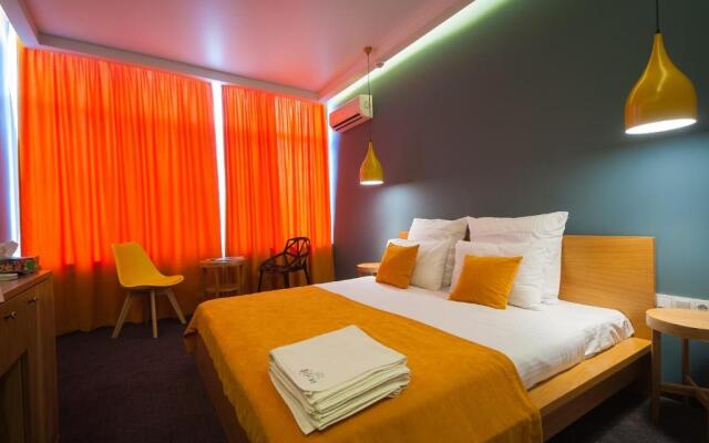 Beehive Hotel Odessa