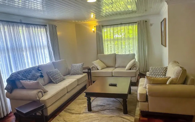 Lux Suites Greenpark Getaway Bungalows