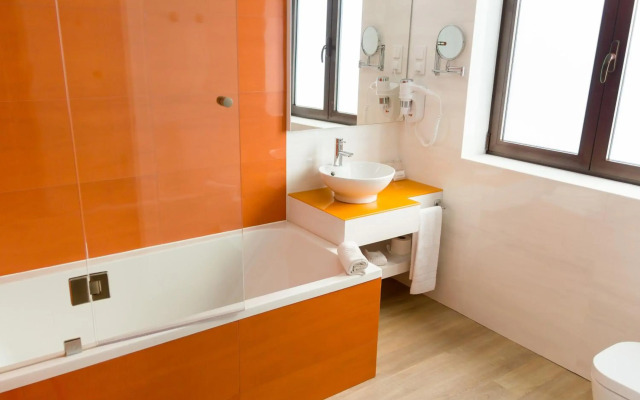 Boutique Hotel Casa do Outeiro - Arts & Crafts