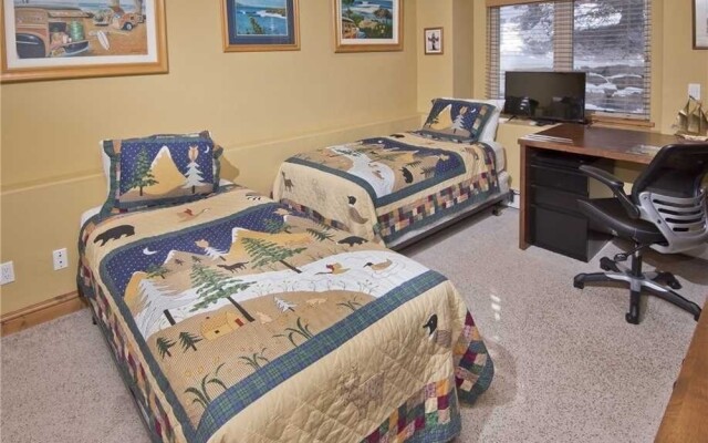 2892 C Kinnikinnick Rd. 3 Bedroom Home