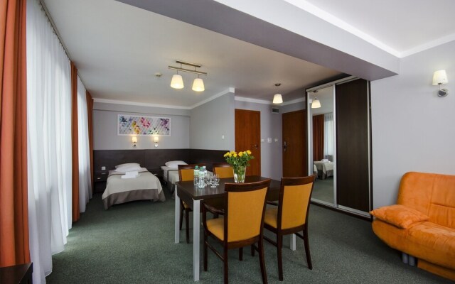 Hotel Pod Jedlami